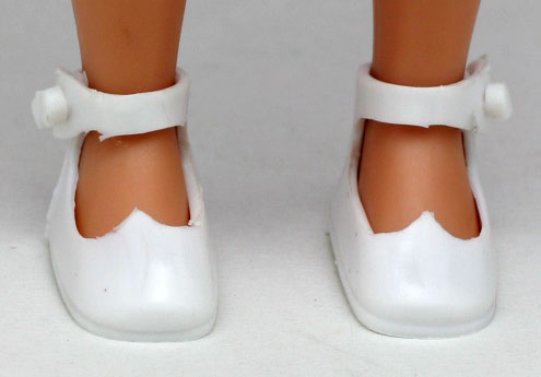 Tiny Betsy McCall shoes white